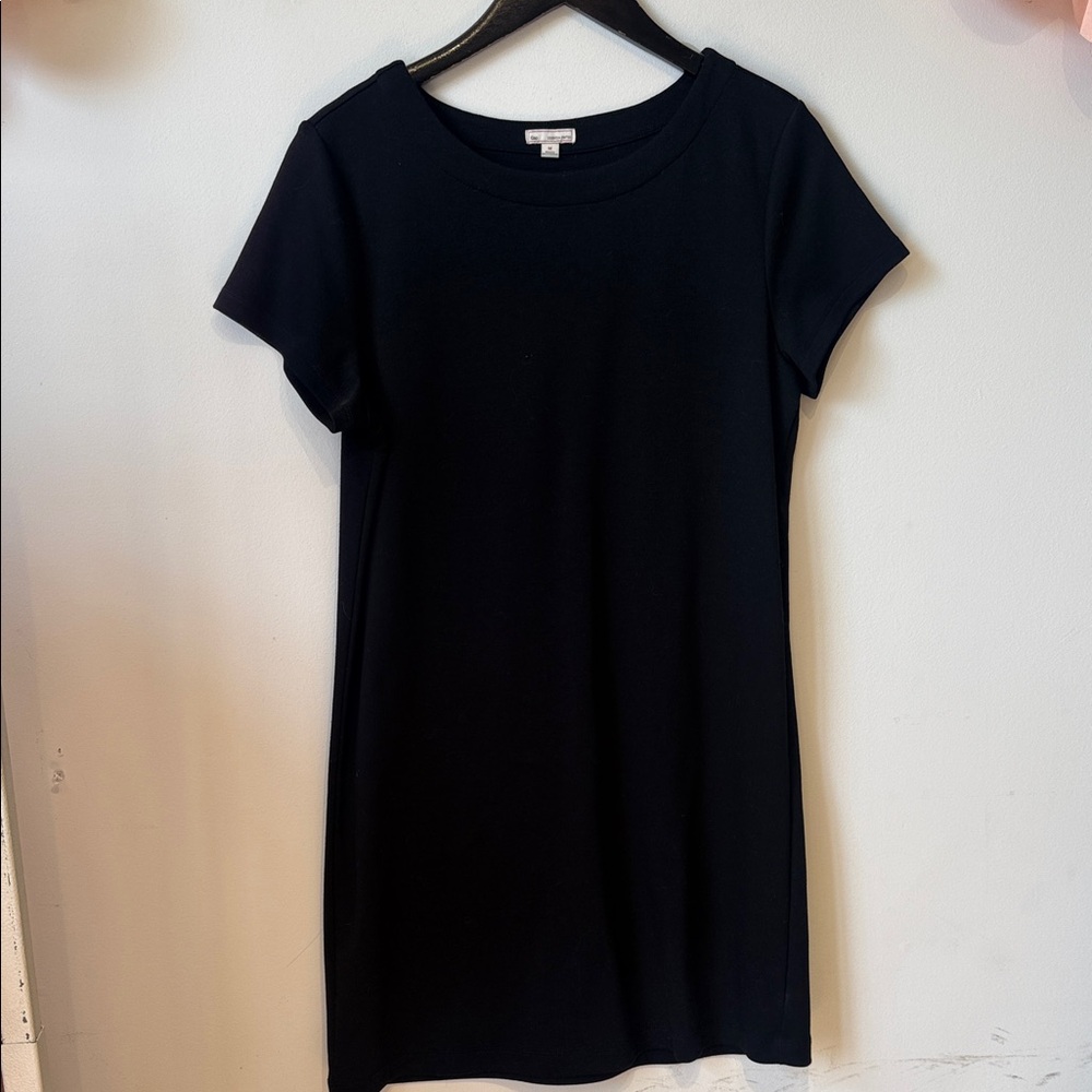 GAP Black Short-Sleeve Tee Dress Medium
